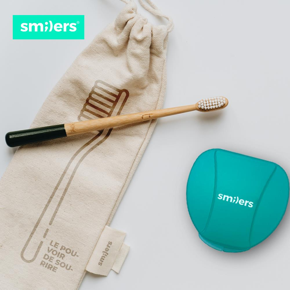 smilers aligners cleaning retainers